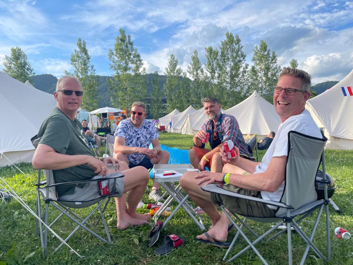 Grandprixcamp, Closest To The Red Bull Ring, Up To 4 Guests In A Tent Spielberg Bei Knittelfeld Eksteriør bilde